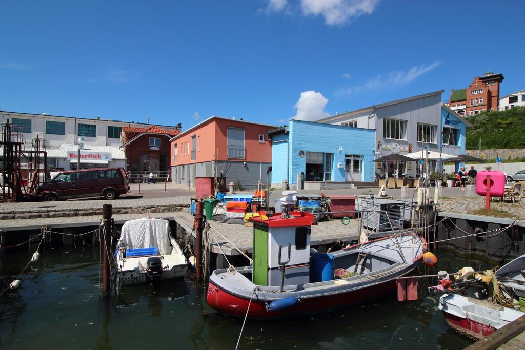 Ferienwohnung Kutterfisch Direkt Im Stadthafen Sassnitz Zewnętrze zdjęcie